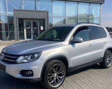 Серый Фольксваген Тигуан, объемом двигателя 0 л и пробегом 89 тыс. км за 9700 $, фото 1 на Automoto.ua