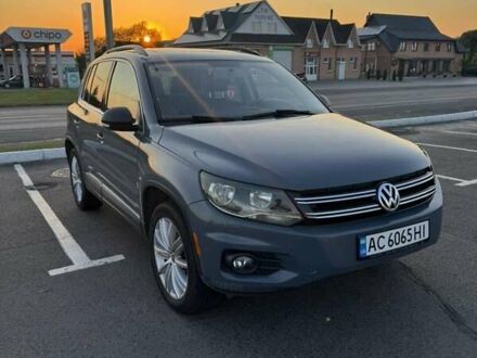 Серый Фольксваген Тигуан, объемом двигателя 1.98 л и пробегом 260 тыс. км за 8300 $, фото 1 на Automoto.ua