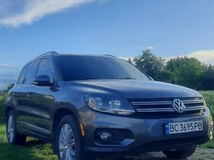 Серый Фольксваген Тигуан, объемом двигателя 2.04 л и пробегом 218 тыс. км за 10600 $, фото 1 на Automoto.ua
