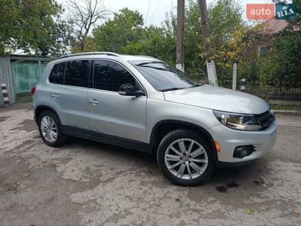 Серый Фольксваген Тигуан, объемом двигателя 1.98 л и пробегом 170 тыс. км за 10500 $, фото 1 на Automoto.ua