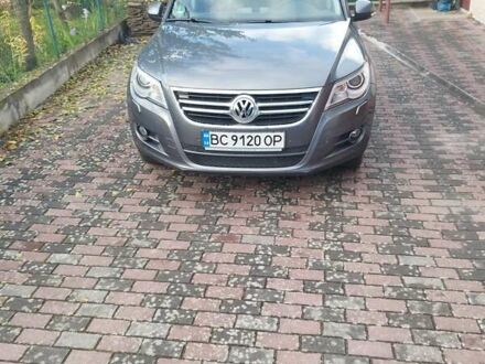 Серый Фольксваген Тигуан, объемом двигателя 1.39 л и пробегом 117 тыс. км за 22849 $, фото 1 на Automoto.ua