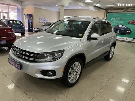 Сірий Фольксваген Тігуан, об'ємом двигуна 0 л та пробігом 220 тис. км за 12600 $, фото 1 на Automoto.ua