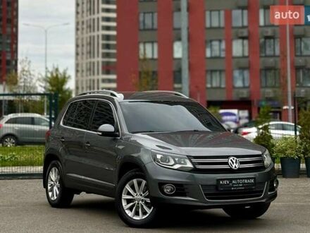 Сірий Фольксваген Тігуан, об'ємом двигуна 2 л та пробігом 186 тис. км за 14500 $, фото 1 на Automoto.ua
