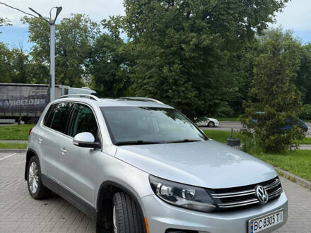 Сірий Фольксваген Тігуан, об'ємом двигуна 1.98 л та пробігом 260 тис. км за 10300 $, фото 1 на Automoto.ua