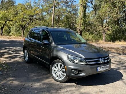 Фольксваген Тигуан 2013 в Кривом Роге на Automoto.ua Серый Фольксваген Тигуан, объемом двигателя 2 л и пробегом 182 тыс. км за 13000 $, фото 1 на Automoto.ua