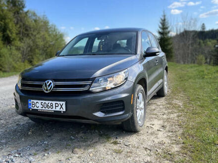 Сірий Фольксваген Тігуан, об'ємом двигуна 1.98 л та пробігом 177 тис. км за 12500 $, фото 1 на Automoto.ua