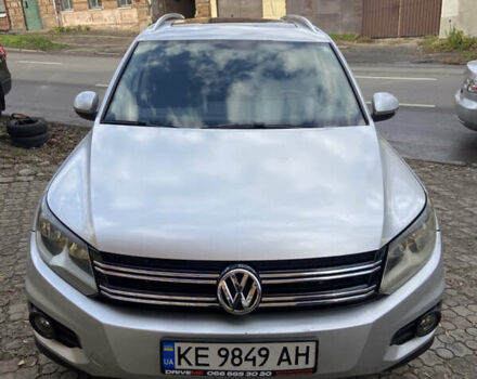 Серый Фольксваген Тигуан, объемом двигателя 1.98 л и пробегом 260 тыс. км за 9500 $, фото 1 на Automoto.ua