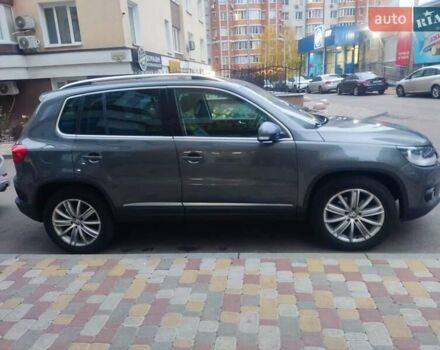 Серый Фольксваген Тигуан, объемом двигателя 1.98 л и пробегом 169 тыс. км за 12499 $, фото 1 на Automoto.ua