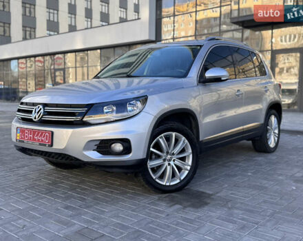 Серый Фольксваген Тигуан, объемом двигателя 2 л и пробегом 175 тыс. км за 12999 $, фото 1 на Automoto.ua