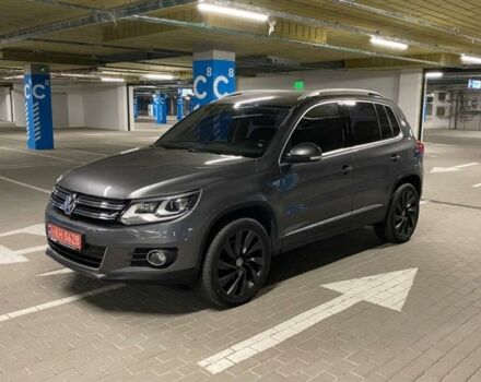 Фольксваген Тигуан 2014 в Одессе на Automoto.ua Серый Фольксваген Тигуан, объемом двигателя 2 л и пробегом 113 тыс. км за 17000 $, фото 1 на Automoto.ua