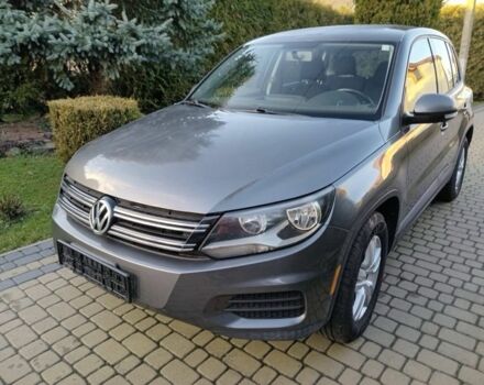 Серый Фольксваген Тигуан, объемом двигателя 2 л и пробегом 160 тыс. км за 8899 $, фото 1 на Automoto.ua