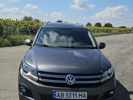 Серый Фольксваген Тигуан, объемом двигателя 1.98 л и пробегом 193 тыс. км за 14500 $, фото 1 на Automoto.ua