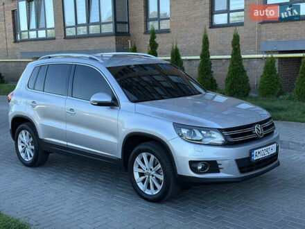 Фольксваген Тигуан 2014 в Житомире на Automoto.ua Серый Фольксваген Тигуан, объемом двигателя 1.97 л и пробегом 156 тыс. км за 16800 $, фото 1 на Automoto.ua