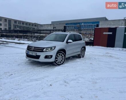 Серый Фольксваген Тигуан, объемом двигателя 2 л и пробегом 291 тыс. км за 17300 $, фото 1 на Automoto.ua