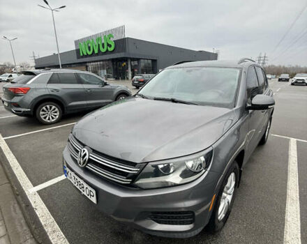 Серый Фольксваген Тигуан, объемом двигателя 1.98 л и пробегом 187 тыс. км за 12700 $, фото 1 на Automoto.ua