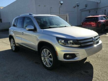 Сірий Фольксваген Тігуан, об'ємом двигуна 2 л та пробігом 70 тис. км за 7000 $, фото 1 на Automoto.ua