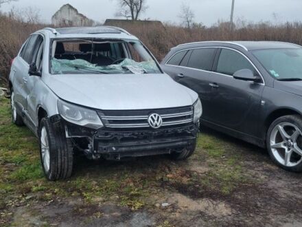 Серый Фольксваген Тигуан, объемом двигателя 0 л и пробегом 250 тыс. км за 3500 $, фото 1 на Automoto.ua