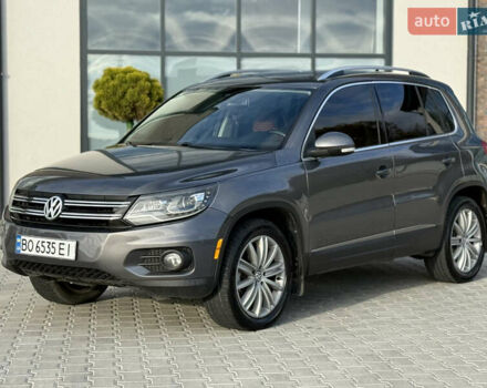 Серый Фольксваген Тигуан, объемом двигателя 2 л и пробегом 176 тыс. км за 12400 $, фото 1 на Automoto.ua