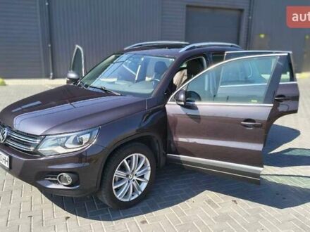 Фольксваген Тигуан 2015 в Кропивницком (Кировограде) на Automoto.ua Серый Фольксваген Тигуан, объемом двигателя 1.98 л и пробегом 95 тыс. км за 13500 $, фото 1 на Automoto.ua
