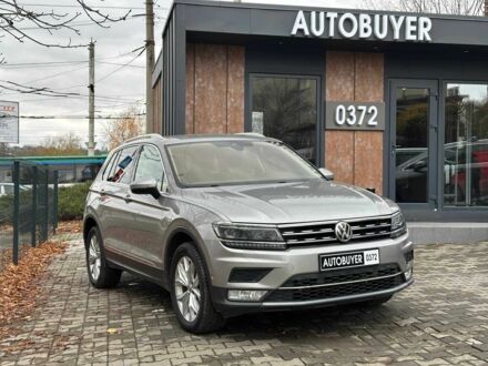 Сірий Фольксваген Тігуан, об'ємом двигуна 2 л та пробігом 149 тис. км за 24000 $, фото 1 на Automoto.ua
