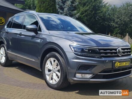 Фольксваген Тигуан 2016 в Львове на Automoto.ua Серый Фольксваген Тигуан, объемом двигателя 2 л и пробегом 240 тыс. км за 26999 $, фото 1 на Automoto.ua