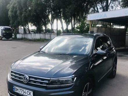 Фольксваген Тигуан 2016 в Конотопе на Automoto.ua Серый Фольксваген Тигуан, объемом двигателя 1.97 л и пробегом 270 тыс. км за 19300 $, фото 1 на Automoto.ua