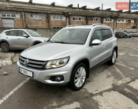 Серый Фольксваген Тигуан, объемом двигателя 1.98 л и пробегом 117 тыс. км за 14500 $, фото 1 на Automoto.ua