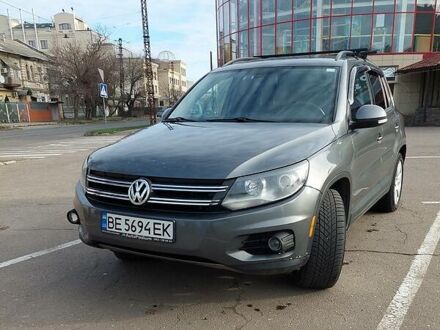 Фольксваген Тігуан 2016 у Миколаєві на Automoto.ua Сірий Фольксваген Тігуан, об'ємом двигуна 2 л та пробігом 107 тис. км за 14700 $, фото 1 на Automoto.ua
