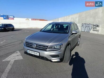 Сірий Фольксваген Тігуан, об'ємом двигуна 1.98 л та пробігом 298 тис. км за 23800 $, фото 1 на Automoto.ua