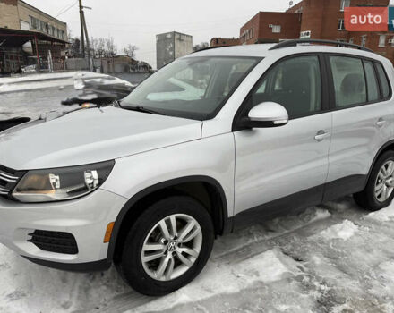 Серый Фольксваген Тигуан, объемом двигателя 1.98 л и пробегом 185 тыс. км за 13300 $, фото 1 на Automoto.ua