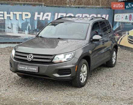 Сірий Фольксваген Тігуан, об'ємом двигуна 1.98 л та пробігом 207 тис. км за 13200 $, фото 1 на Automoto.ua