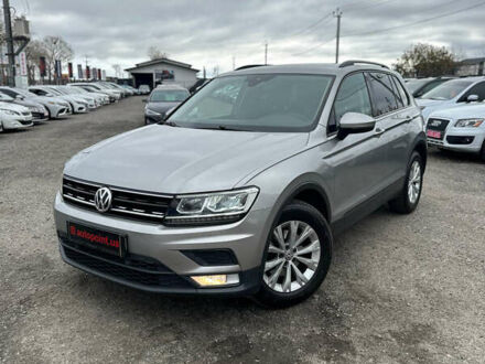 Серый Фольксваген Тигуан, объемом двигателя 1.97 л и пробегом 165 тыс. км за 23999 $, фото 1 на Automoto.ua