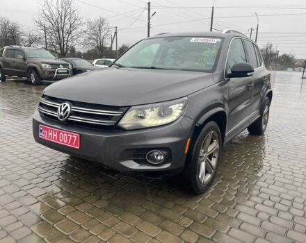 Сірий Фольксваген Тігуан, об'ємом двигуна 0 л та пробігом 208 тис. км за 11000 $, фото 1 на Automoto.ua