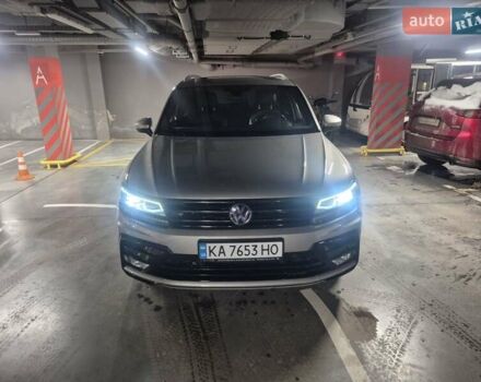 Серый Фольксваген Тигуан, объемом двигателя 1.98 л и пробегом 186 тыс. км за 28100 $, фото 1 на Automoto.ua