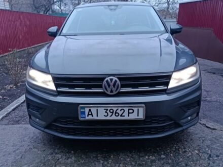 Фольксваген Тигуан 2018 в Белой Церкве на Automoto.ua Серый Фольксваген Тигуан, объемом двигателя 2 л и пробегом 210 тыс. км за 21500 $, фото 1 на Automoto.ua