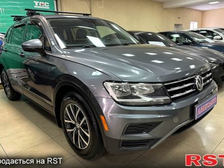 Фольксваген Тигуан 2018 в Кропивницком (Кировограде) на Automoto.ua Серый Фольксваген Тигуан, объемом двигателя 2 л и пробегом 189 тыс. км за 19900 $, фото 1 на Automoto.ua