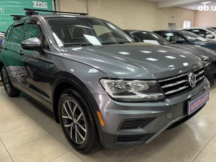 Фольксваген Тигуан 2018 в Кропивницком (Кировограде) на Automoto.ua Серый Фольксваген Тигуан, объемом двигателя 0 л и пробегом 189 тыс. км за 19900 $, фото 1 на Automoto.ua