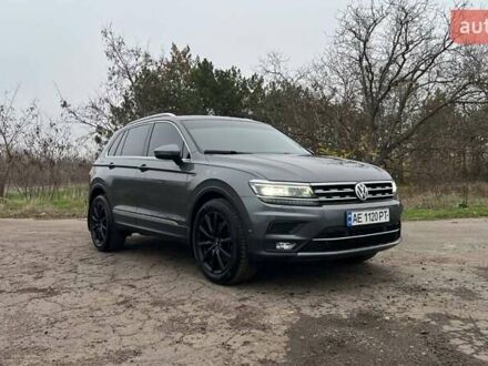 Сірий Фольксваген Тігуан, об'ємом двигуна 1.98 л та пробігом 160 тис. км за 30900 $, фото 1 на Automoto.ua