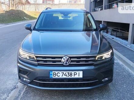 Фольксваген Тігуан 2018 у Львові на Automoto.ua Сірий Фольксваген Тігуан, об'ємом двигуна 2 л та пробігом 96 тис. км за 27400 $, фото 1 на Automoto.ua