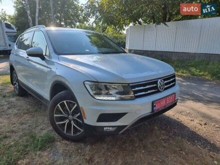 Серый Фольксваген Тигуан, объемом двигателя 1.98 л и пробегом 181 тыс. км за 18300 $, фото 1 на Automoto.ua