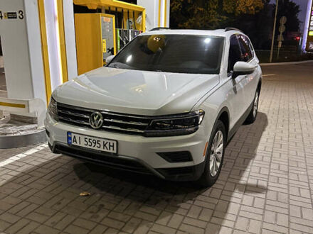 Фольксваген Тігуан 2018 у Броварах на Automoto.ua Сірий Фольксваген Тігуан, об'ємом двигуна 1.98 л та пробігом 111 тис. км за 19900 $, фото 1 на Automoto.ua