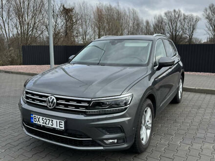 Сірий Фольксваген Тігуан, об'ємом двигуна 1.98 л та пробігом 154 тис. км за 25700 $, фото 1 на Automoto.ua