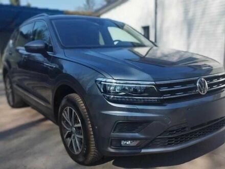 Фольксваген Тигуан 2019 в Кропивницком (Кировограде) на Automoto.ua Серый Фольксваген Тигуан, объемом двигателя 2 л и пробегом 59 тыс. км за 12100 $, фото 1 на Automoto.ua