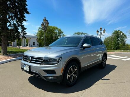 Фольксваген Тігуан 2019 у Одесі на Automoto.ua Сірий Фольксваген Тігуан, об'ємом двигуна 1.9 л та пробігом 32 тис. км за 24955 $, фото 1 на Automoto.ua