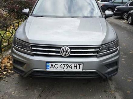 Серый Фольксваген Тигуан, объемом двигателя 1.98 л и пробегом 99 тыс. км за 20800 $, фото 1 на Automoto.ua
