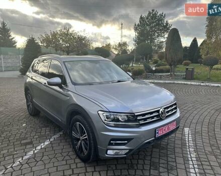 Фольксваген Тигуан 2019 в Яворове на Automoto.ua Серый Фольксваген Тигуан, объемом двигателя 2 л и пробегом 84 тыс. км за 18500 $, фото 1 на Automoto.ua