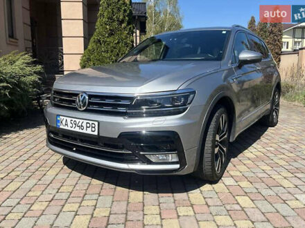 Сірий Фольксваген Тігуан, об'ємом двигуна 1.98 л та пробігом 110 тис. км за 23200 $, фото 1 на Automoto.ua