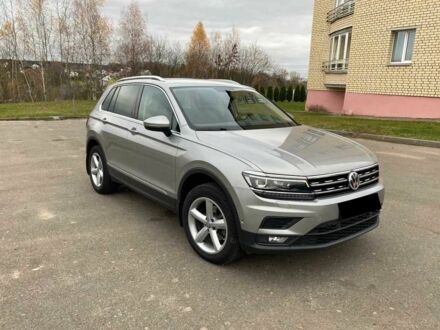 Серый Фольксваген Тигуан, объемом двигателя 2 л и пробегом 150 тыс. км за 21000 $, фото 1 на Automoto.ua