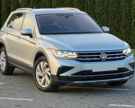 Серый Фольксваген Тигуан, объемом двигателя 2 л и пробегом 43 тыс. км за 14500 $, фото 1 на Automoto.ua