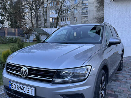 Сірий Фольксваген Тігуан, об'ємом двигуна 1.97 л та пробігом 144 тис. км за 26000 $, фото 1 на Automoto.ua